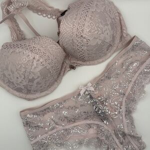 NWT Victoria’s Secret Sexy Sparkle Bra/Panty Set 32D